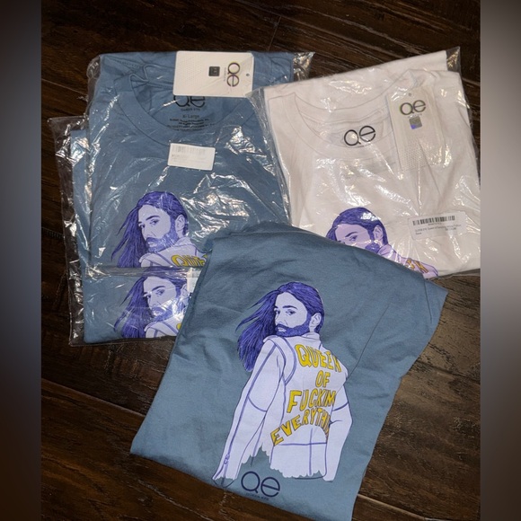 🏳️‍🌈 NWT! QE Queen of F**** Everything Tshirt - Picture 9 of 10